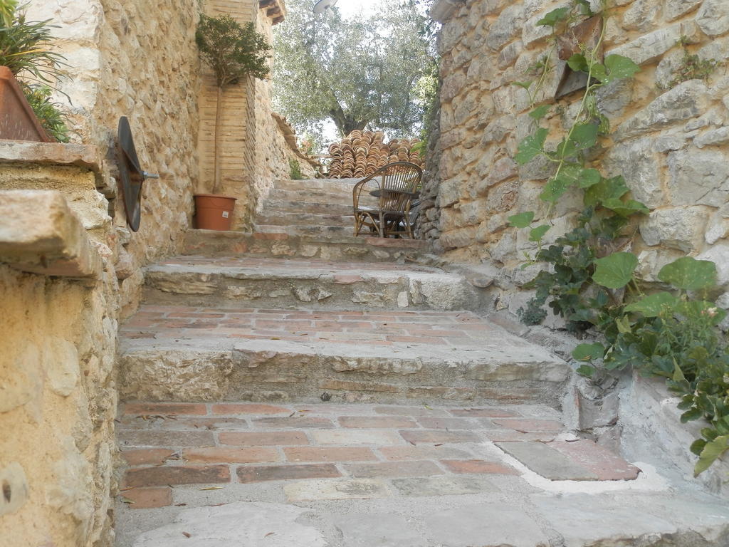 Residenza Di Paese Castello Del Poggio Hotel Ferentillo Kültér fotó