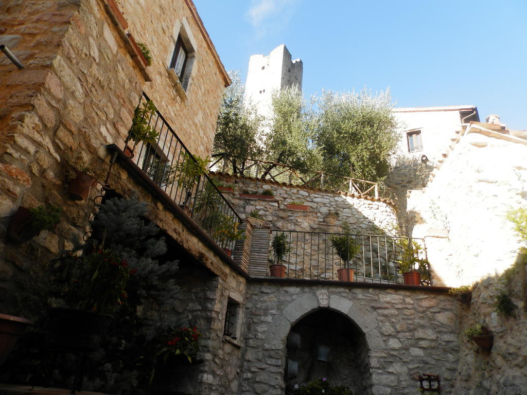 Residenza Di Paese Castello Del Poggio Hotel Ferentillo Kültér fotó